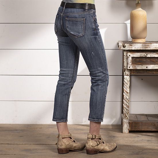 Stetson 612 Boyfriend Fit Straight Leg Jeans