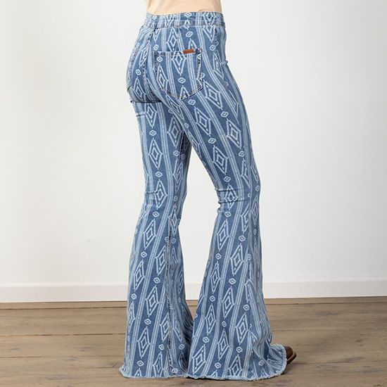 Rock & Roll Cowgirl Bargain Button Bell High Rise Aztec Flare Jeans
