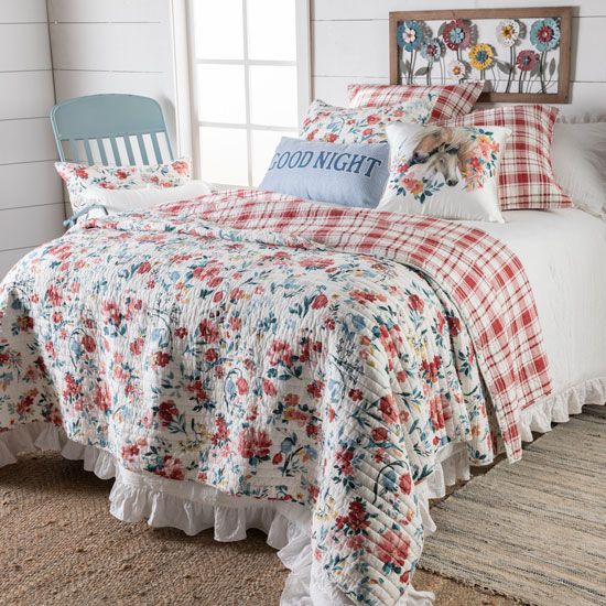 Good Night Gracie Quilted Bedding Collection