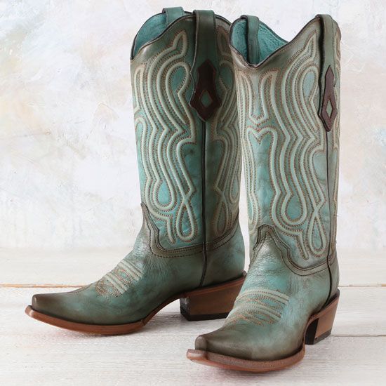 Corral Turquoise Embriodery Snip Toe Boots