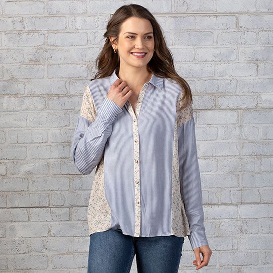 Country Grace Sunday Flower Top