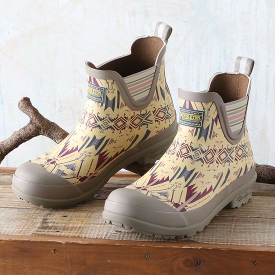 Pendleton White Sands Chelsea Boots