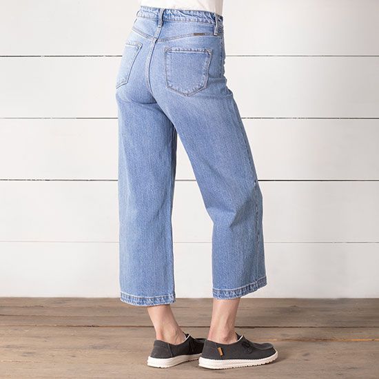 Kancan High-Rise Wide Crop Jeans