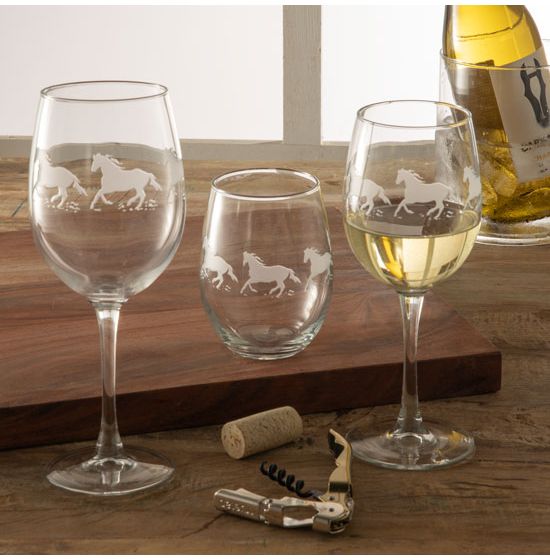 Pretty shop wine glasses