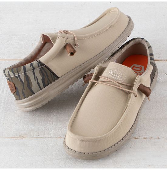 Mossy oak moccasins sale