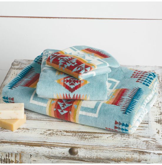 Pendleton Chief Joseph Aqua Towels