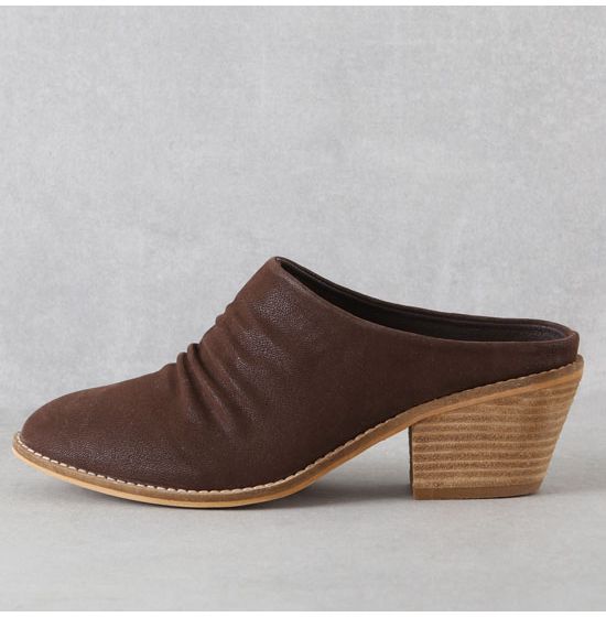 Spiced isla clarks new arrivals
