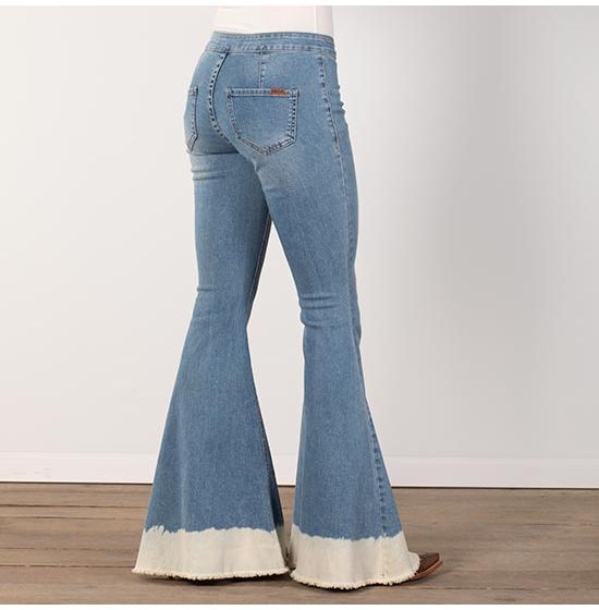 Rock & Roll Cowgirl Bargain Button Bell High-Rise Wash Flare Jeans