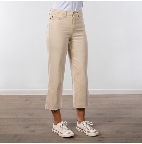 Judy Blue High Waisted Bone Cropped Jeans