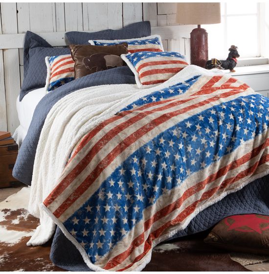 Wrangler Stars and Stripes Fleece Comforter Set