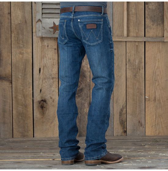 Wrangler Retro Layton Slim Boot WLT77LY Jeans