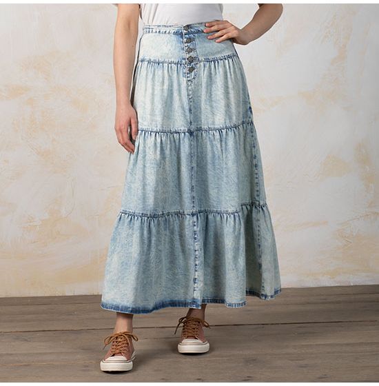 Country Grace Tiered Denim Skirt