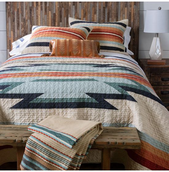 Pendleton Wyeth Trail Pieced Quilt Set