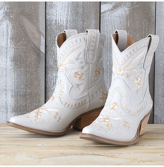 Dingo Ladies' White Primrose Western Boots